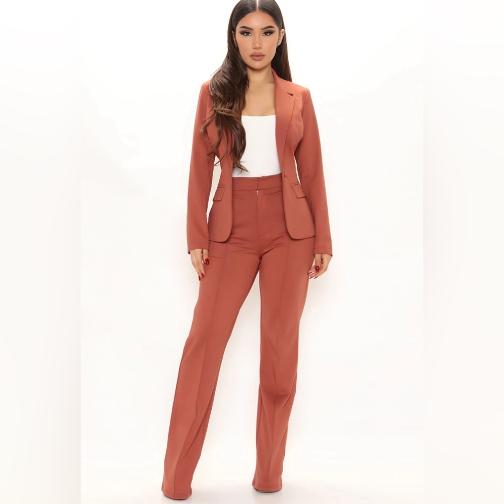 Fashion Nova 2 piece suit
